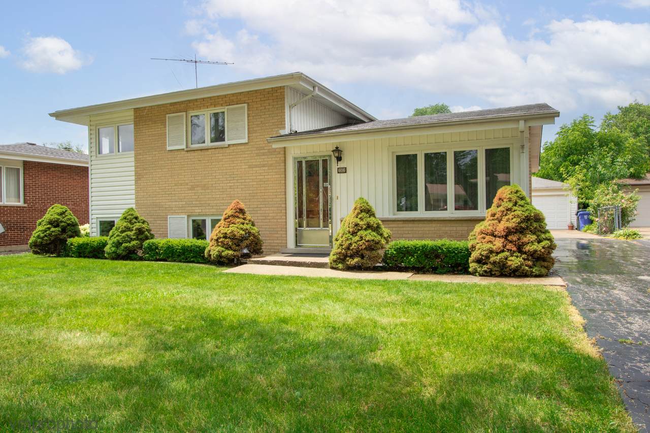 606 Elmhurst Avenue - Photo 1