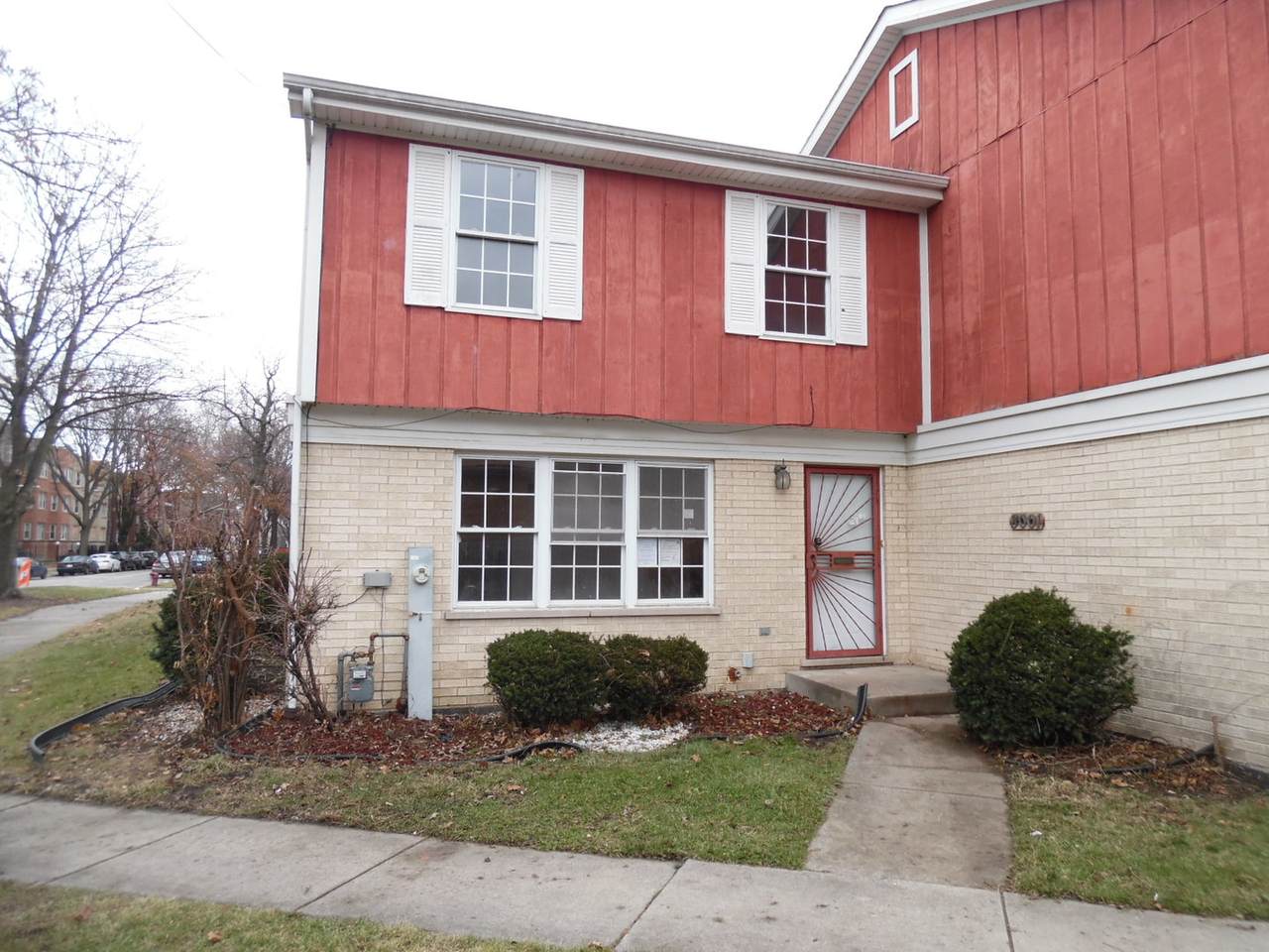8001 Essex Avenue - Photo 1