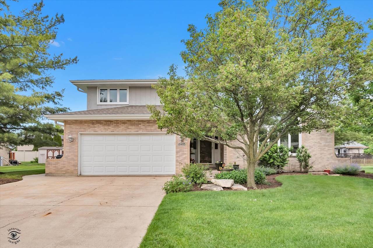 18905 Meadowview Drive - Photo 1
