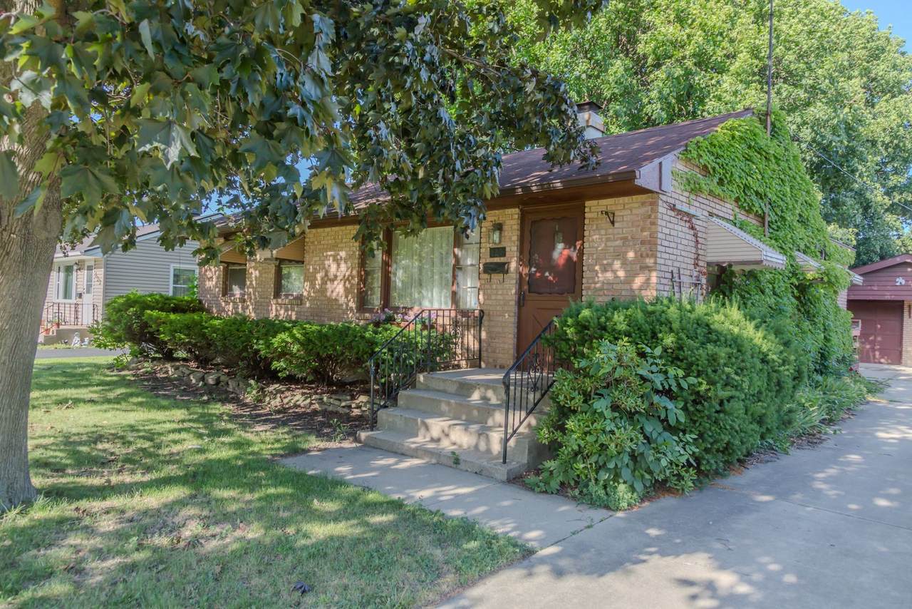129 Chase Avenue - Photo 1