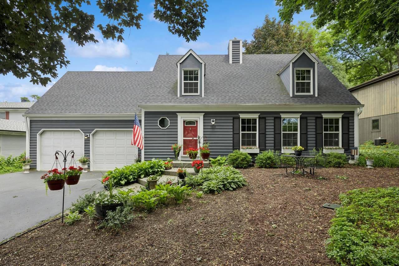 5618 Marietta Drive - Photo 1