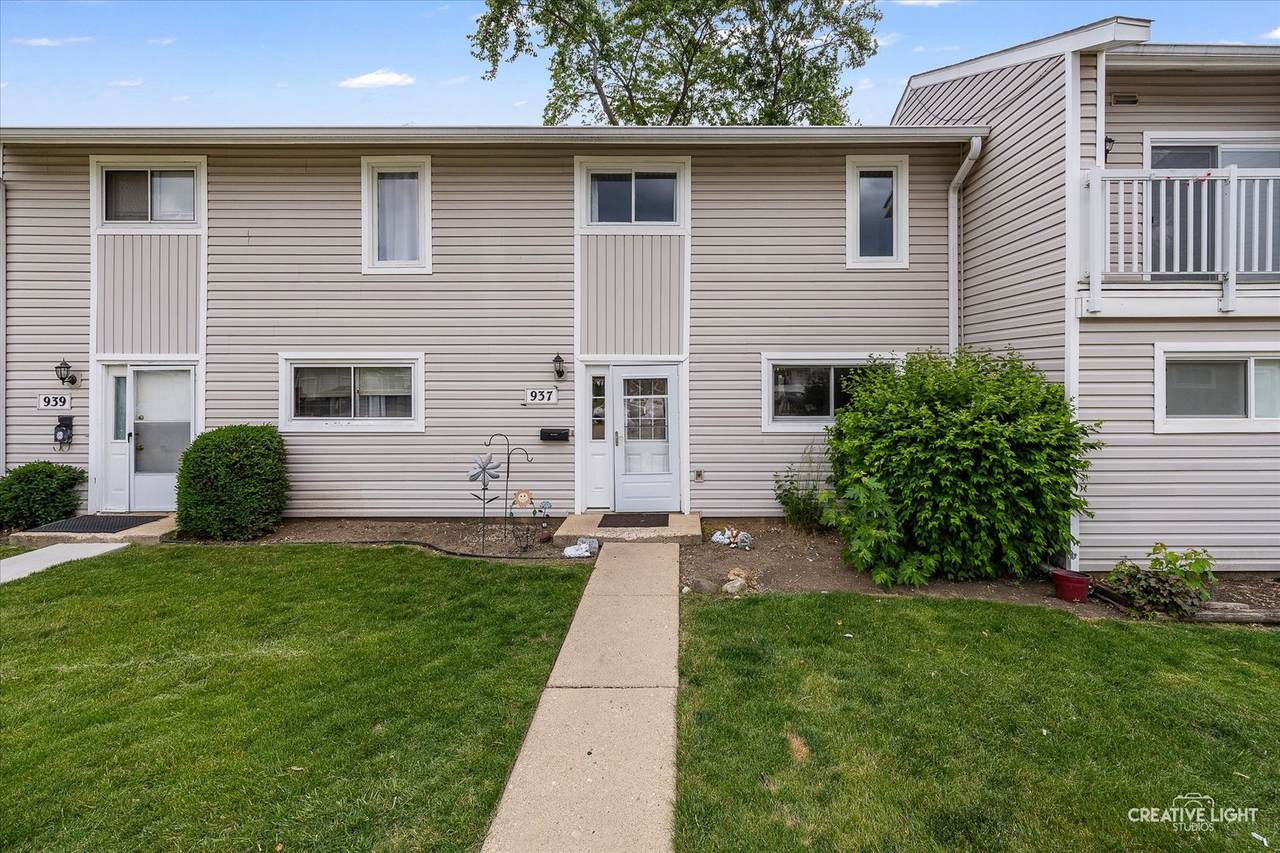 937 Sandpiper Court - Photo 1