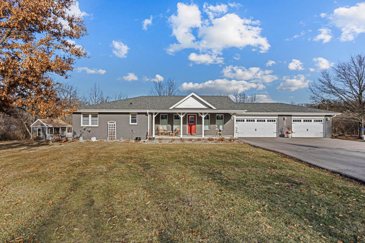 401 A County Road 2500 - Photo 1