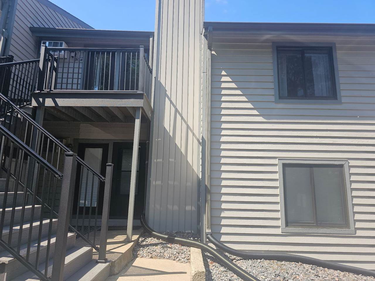 1093 Canyon Road - Photo 1