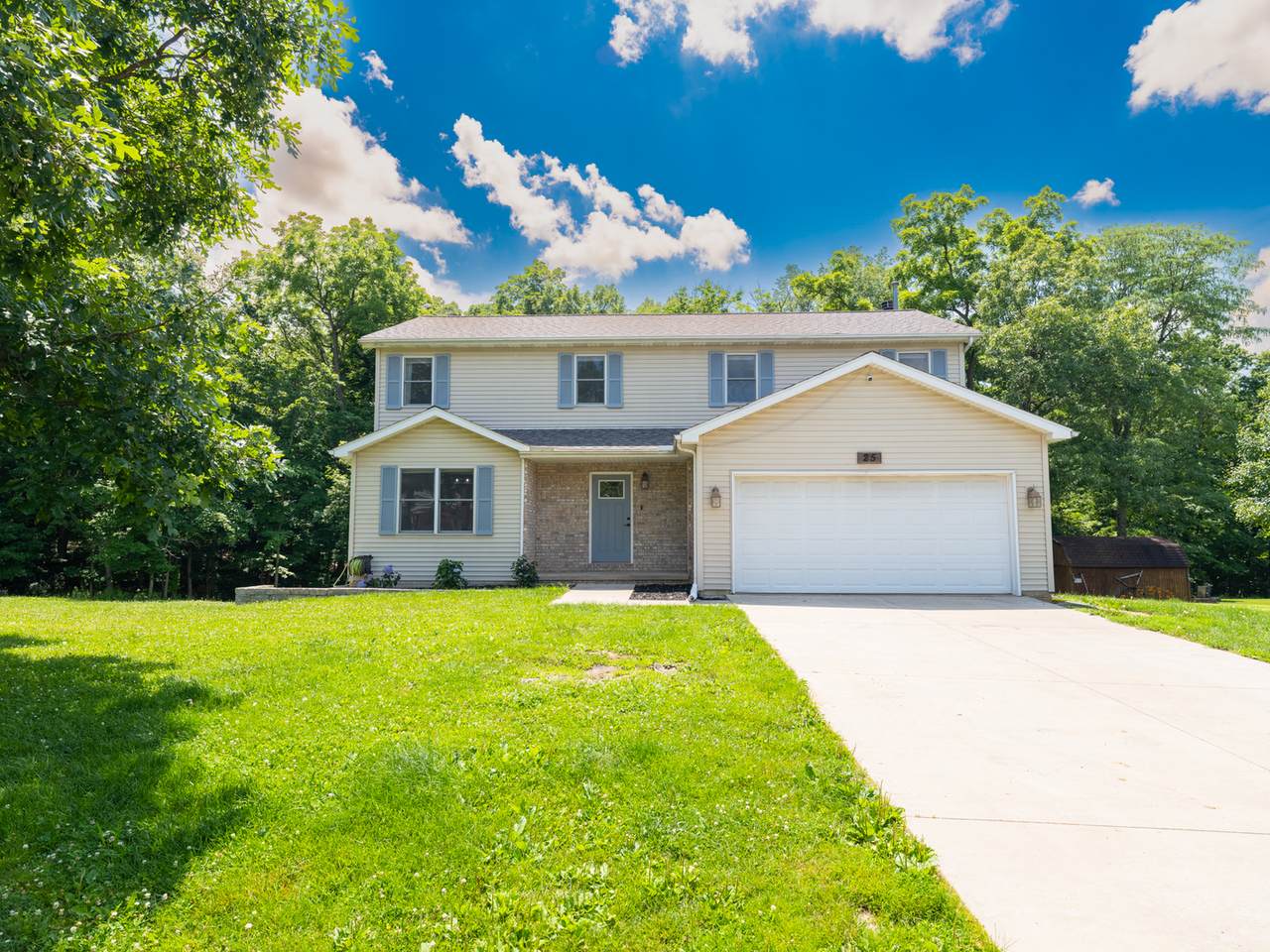25 Greenbriar Road - Photo 1