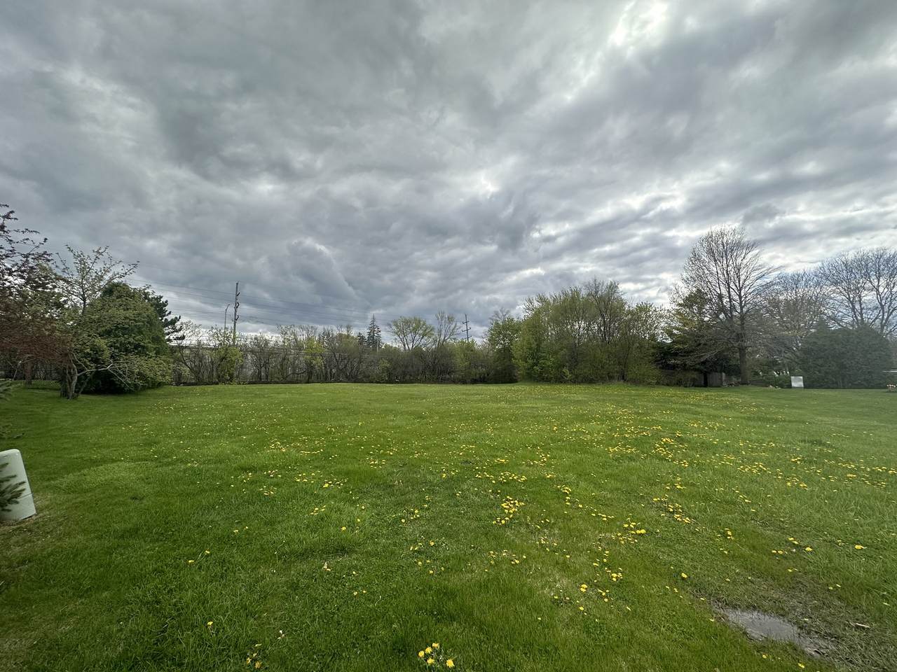 802 Andover Court - Photo 1
