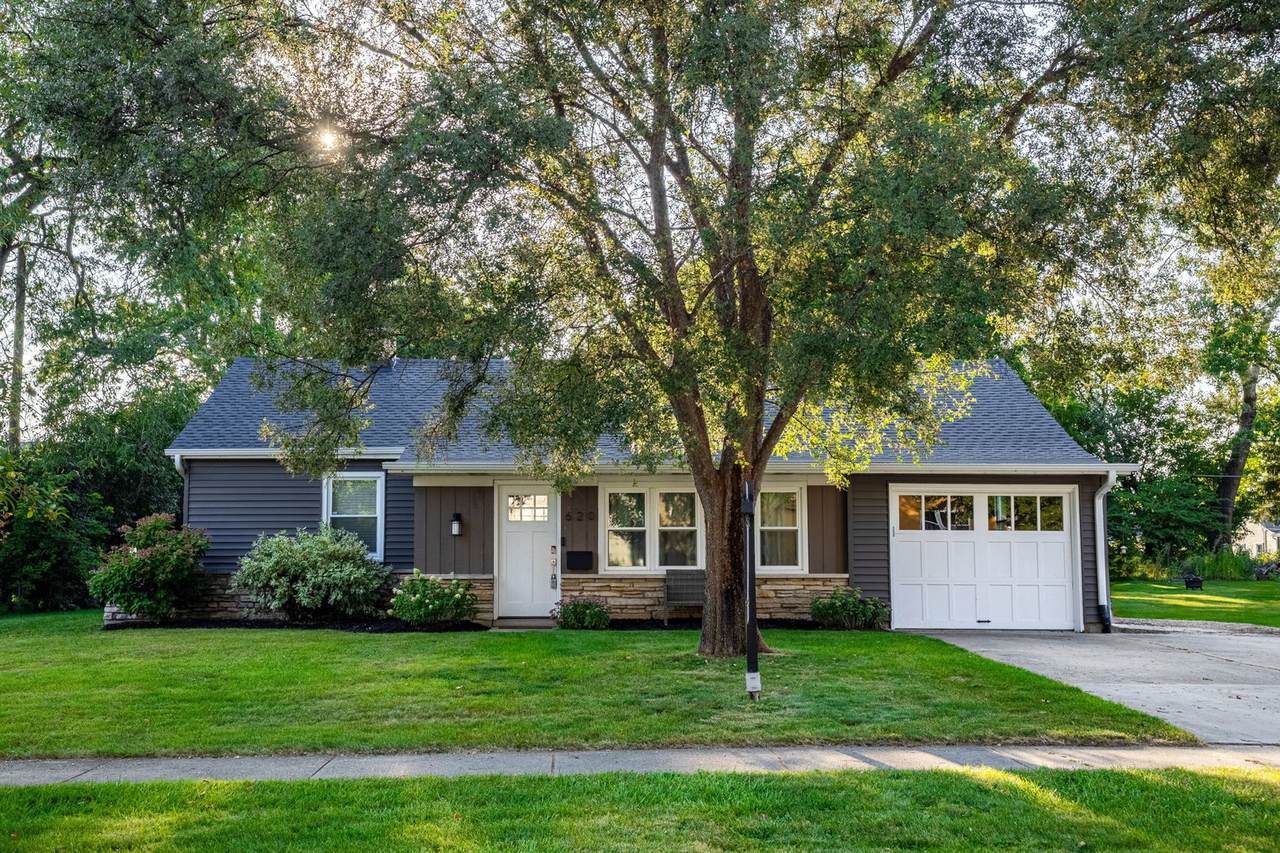 620 Crest Street - Photo 1