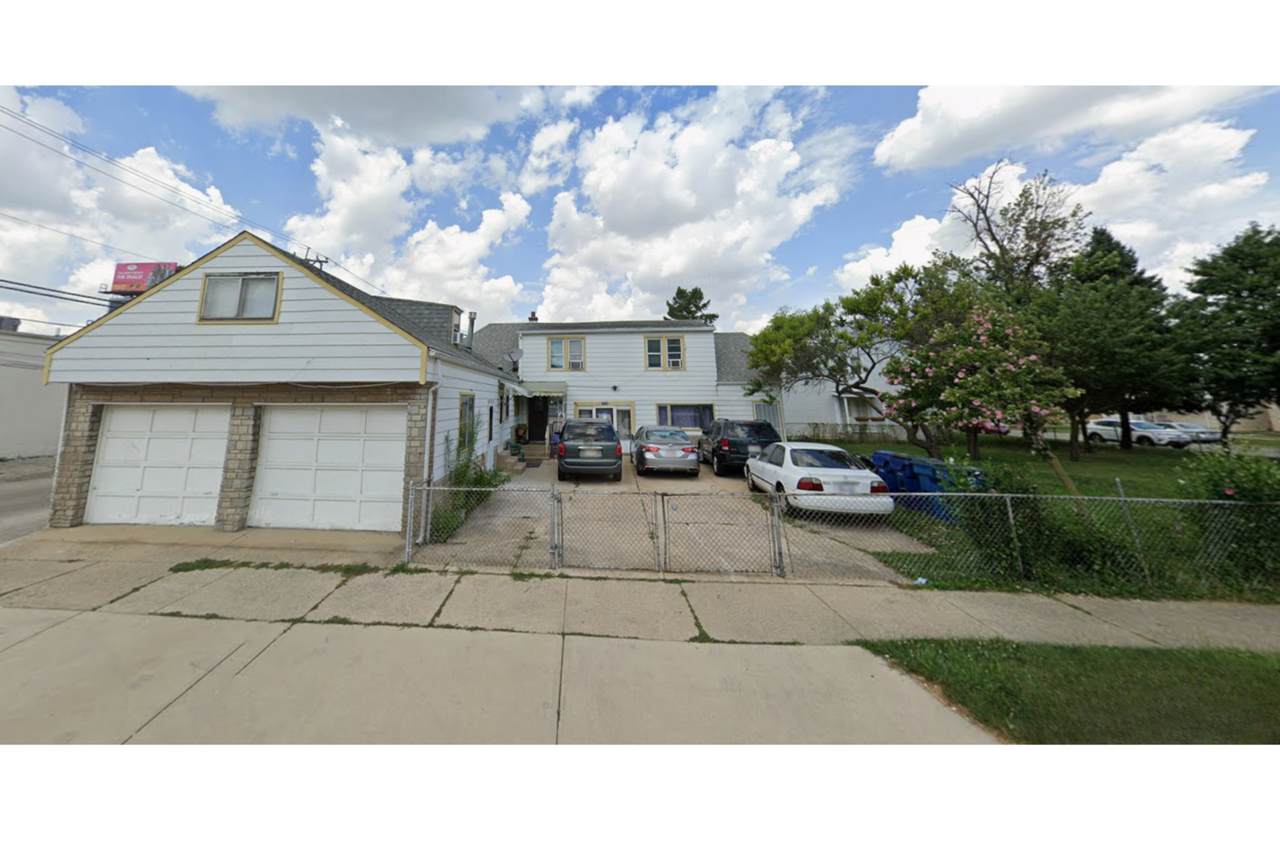 1700 40th Avenue - Photo 1
