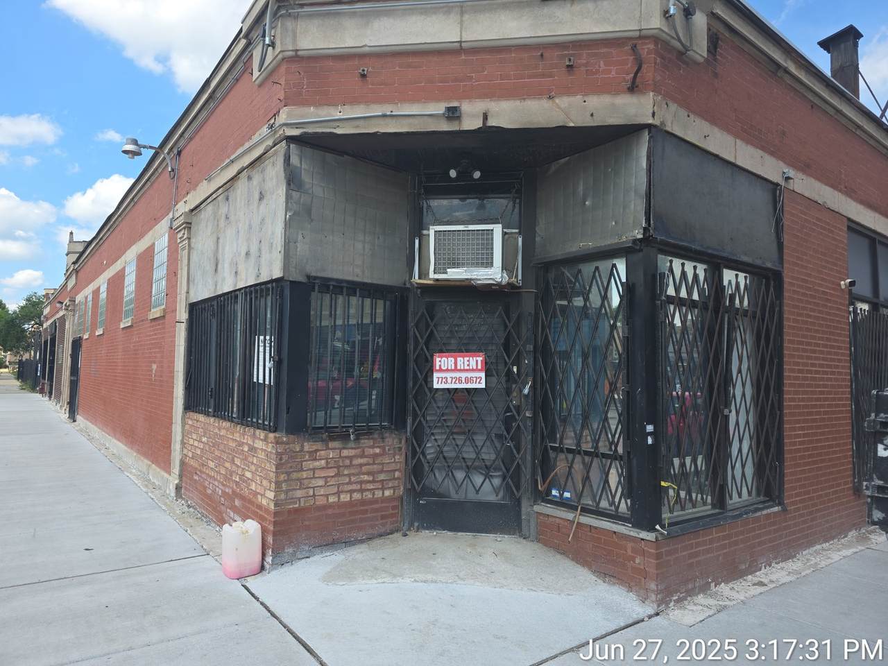 500 47th Street - Photo 1