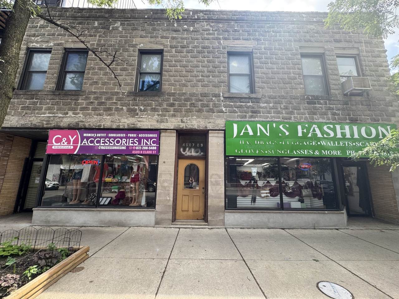 4507-4509 Clark Street - Photo 1