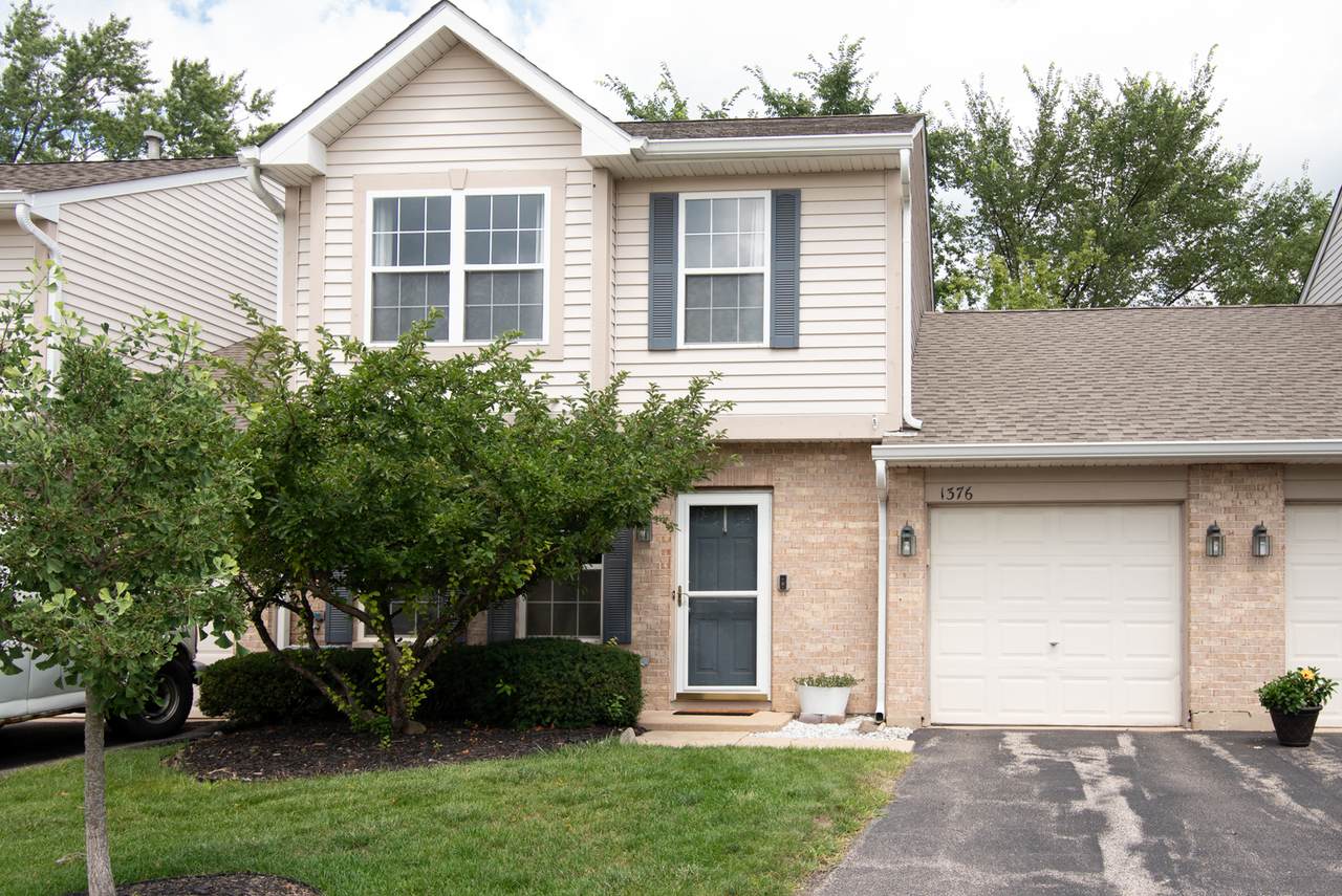 1376 Split Oak Circle - Photo 1