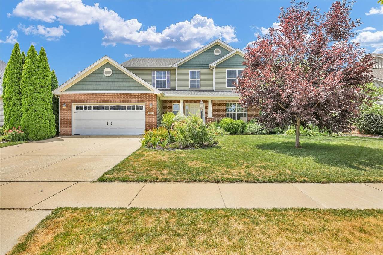 2205 Savanna Drive - Photo 1
