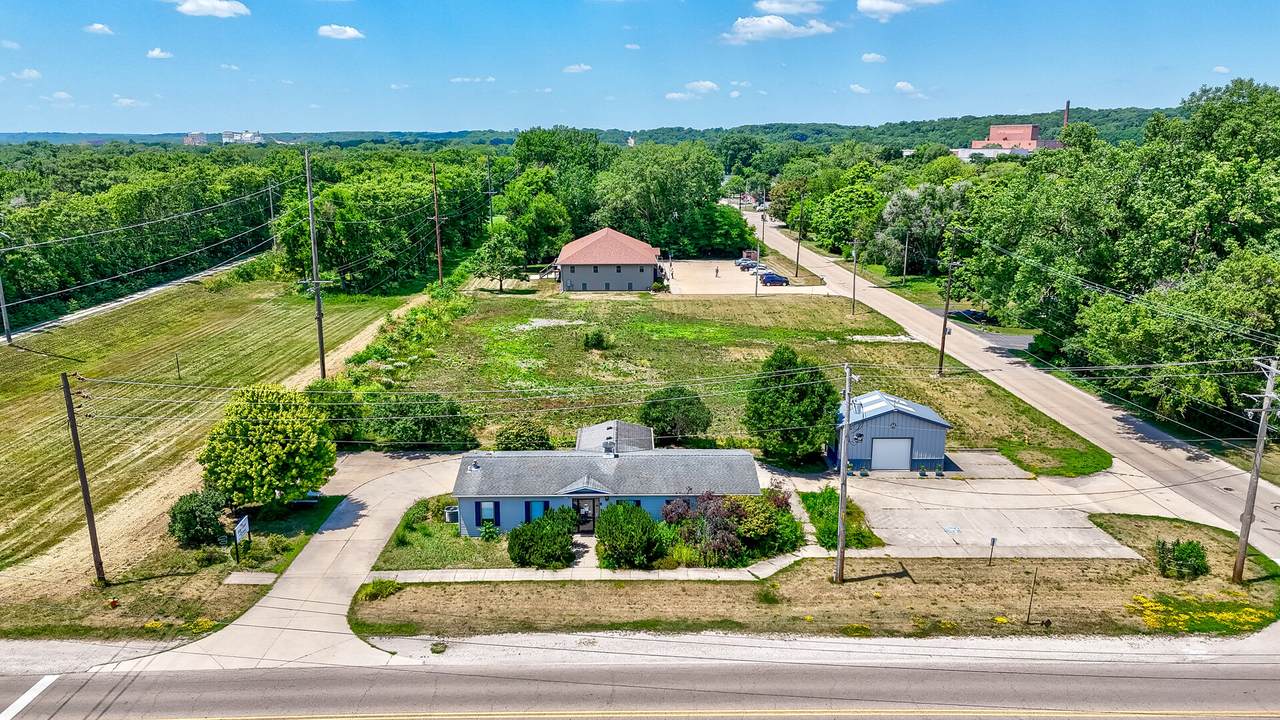 1313 Chestnut Street - Photo 1