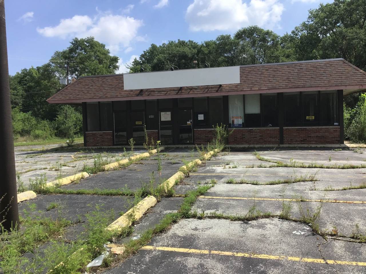 1645 Western Avenue - Photo 1