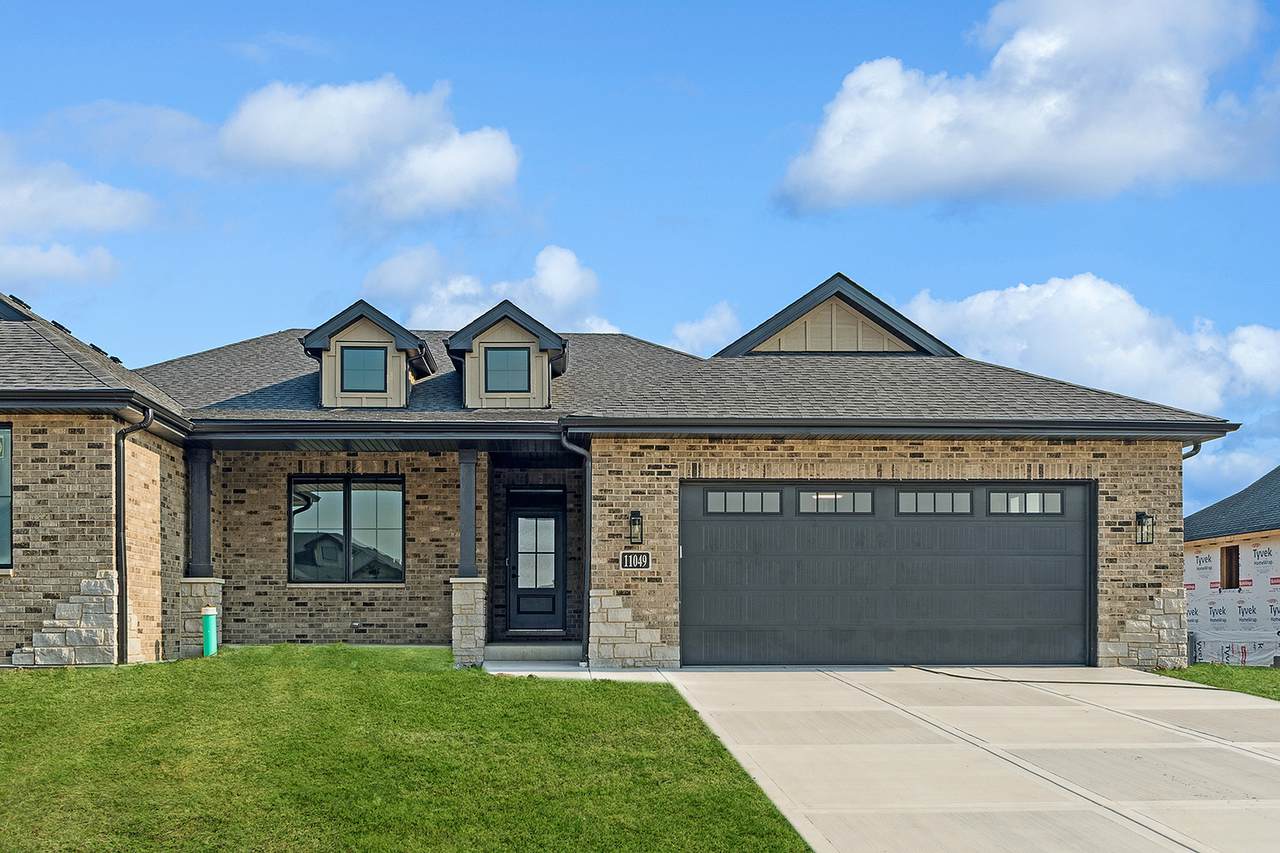 11049 Lizmore Lane - Photo 1