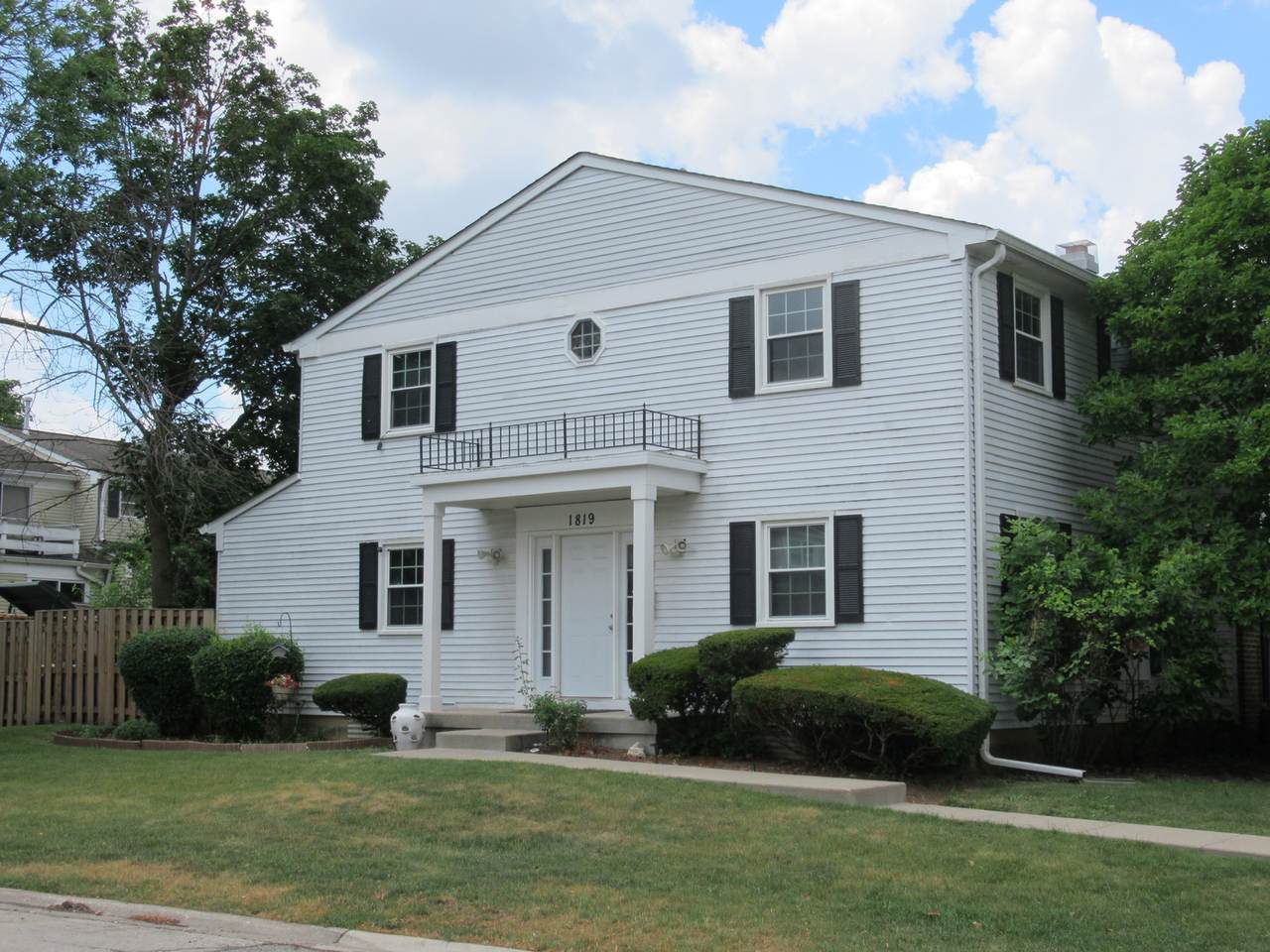 1819 Dunsford Court - Photo 1