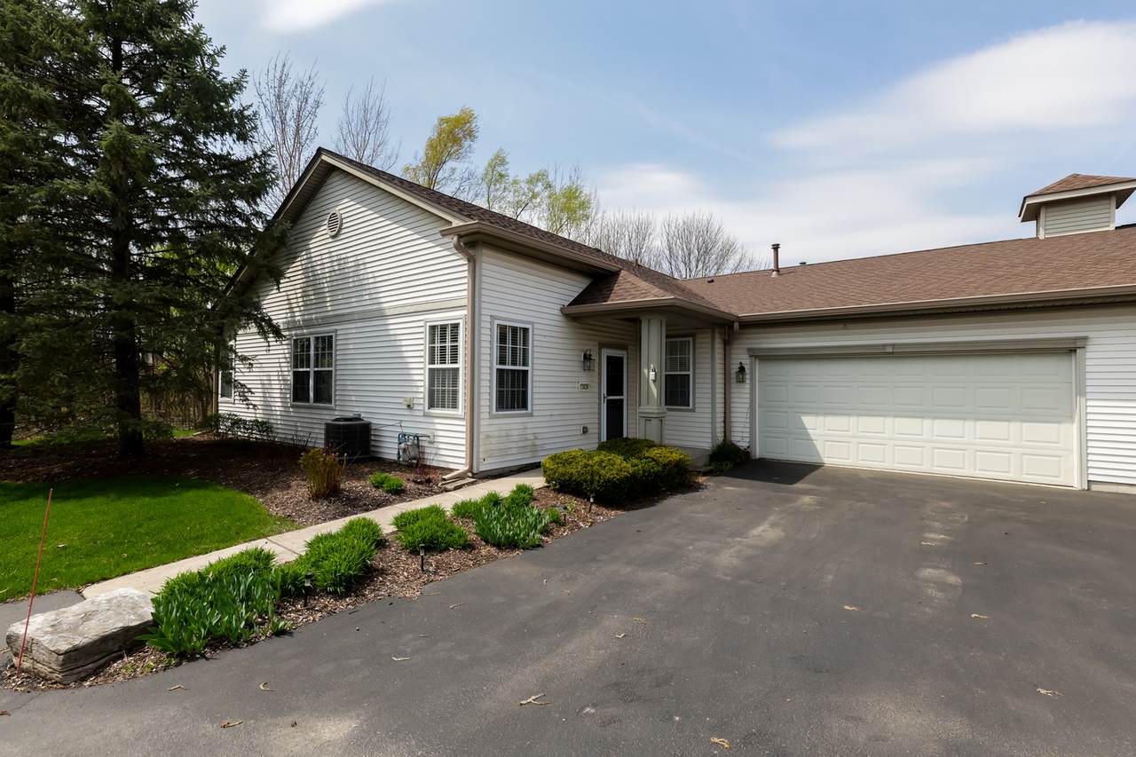 13439 Michigan Avenue - Photo 1