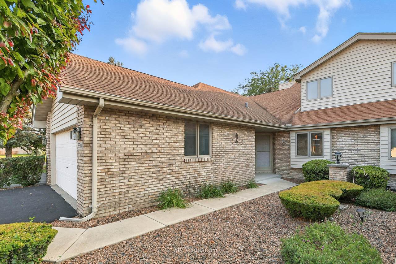 18310 Pine Wood Court - Photo 1