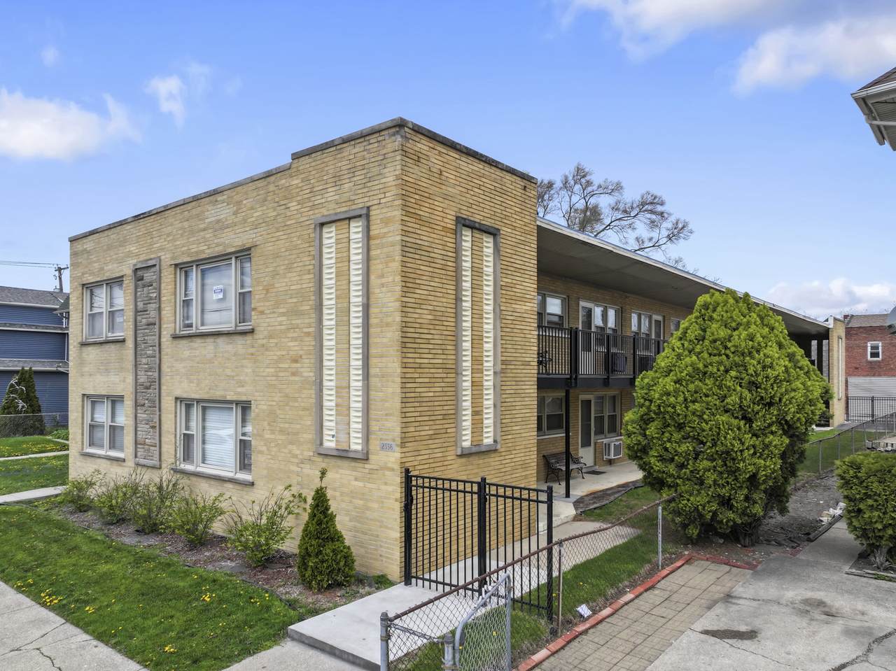 2336 Union Street - Photo 1