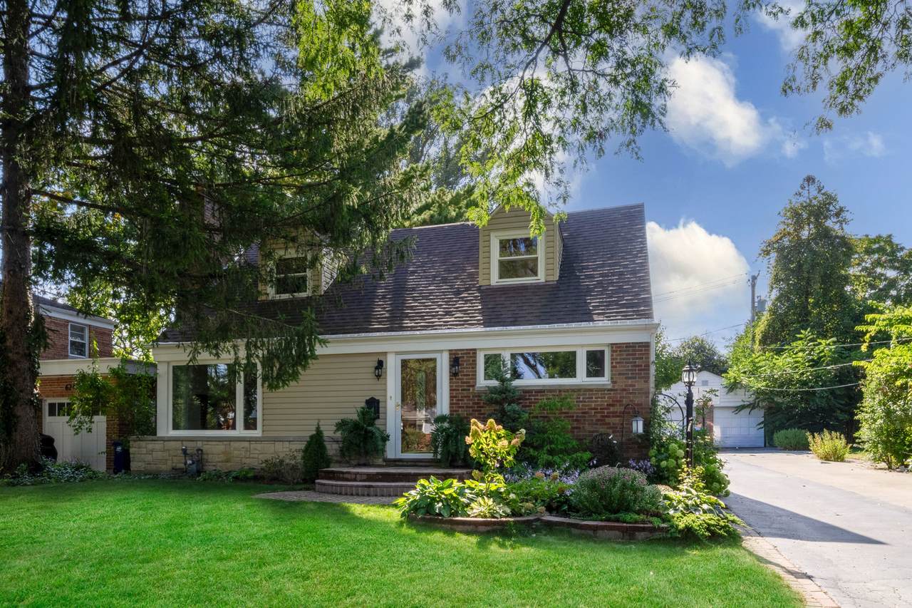 630 Hermitage Drive - Photo 1