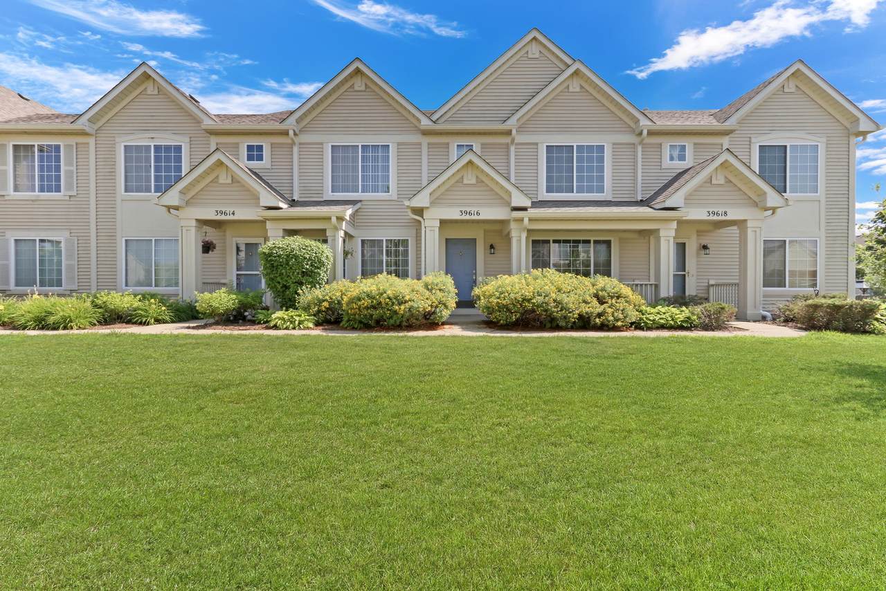39616 Warren Lane - Photo 1