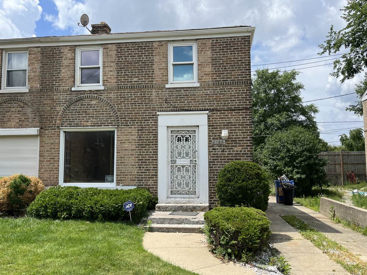 9146 Urban Avenue - Photo 1