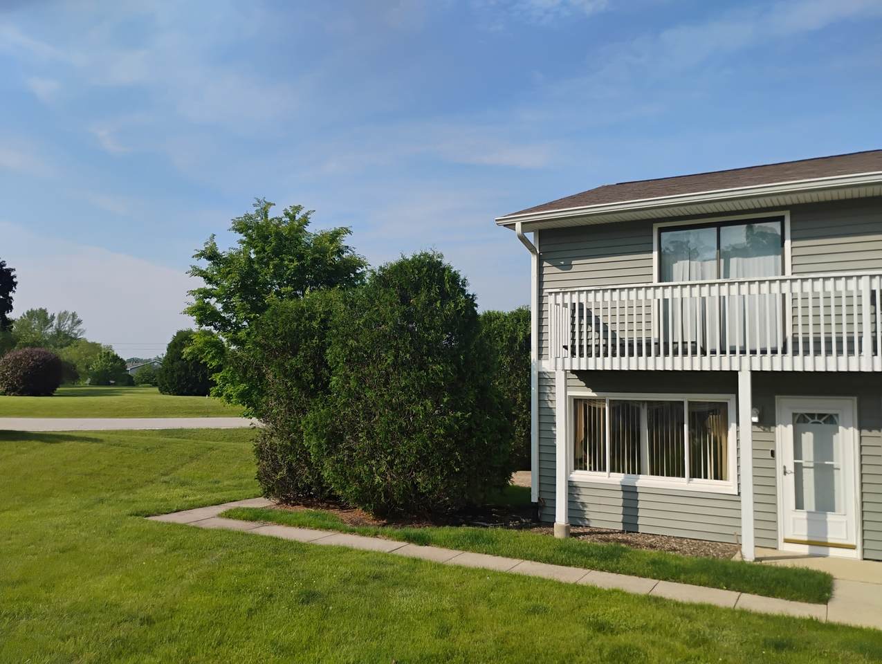 17429 Chestnut Lane - Photo 1