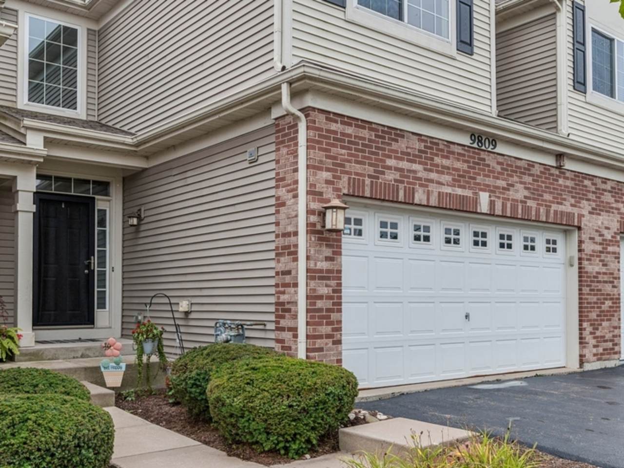 9809 Williams Drive - Photo 1