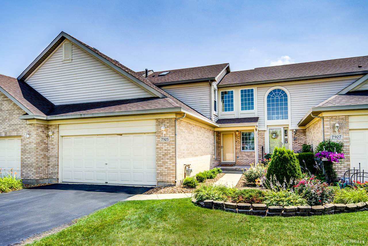 7925 Belle Rive Court - Photo 1