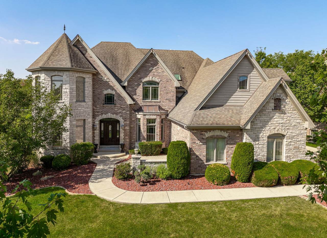 8964 Port Washington Drive - Photo 1