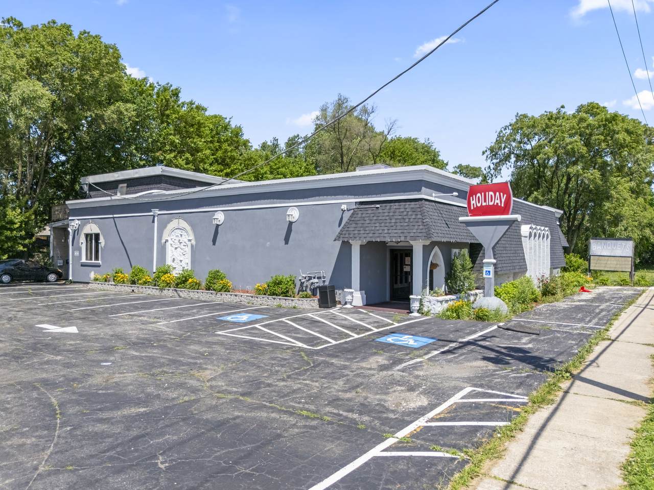 10140 Roberts Road - Photo 1