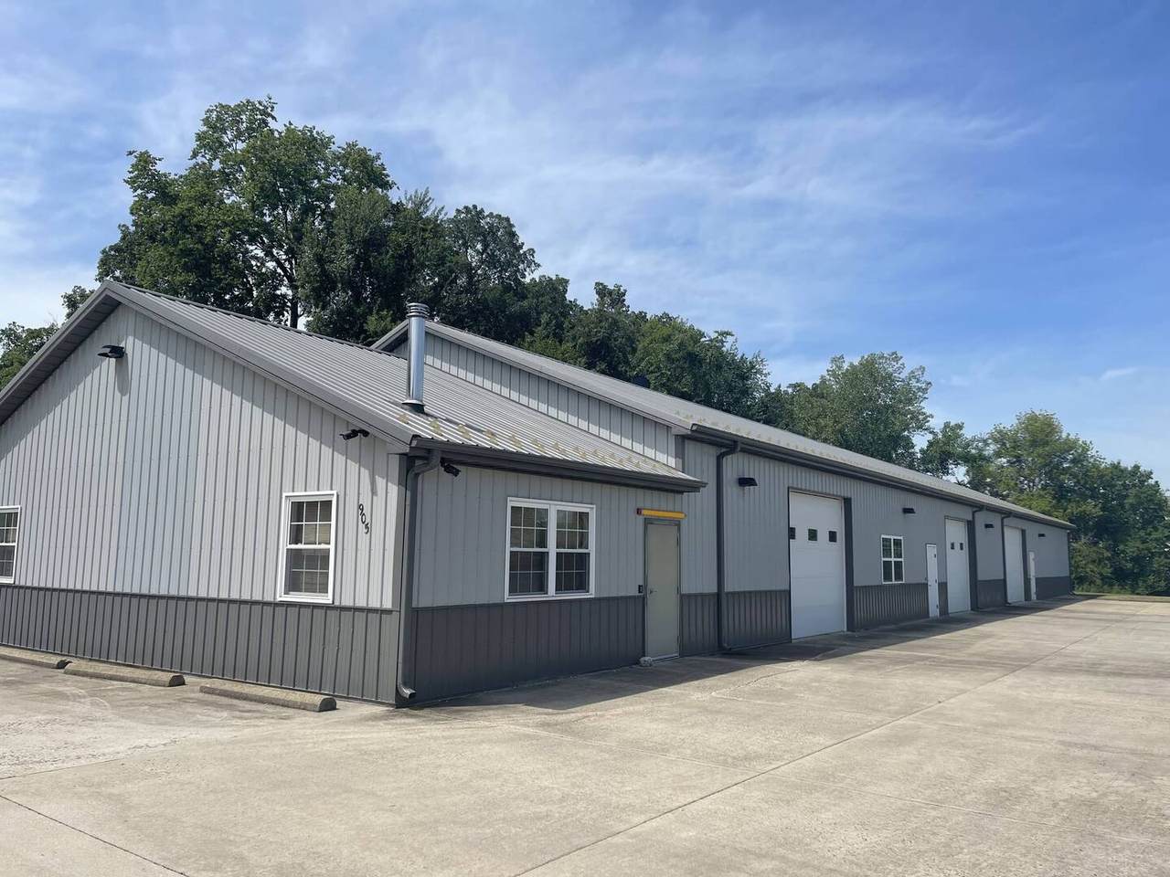 905 Sunny Acres Road - Photo 1