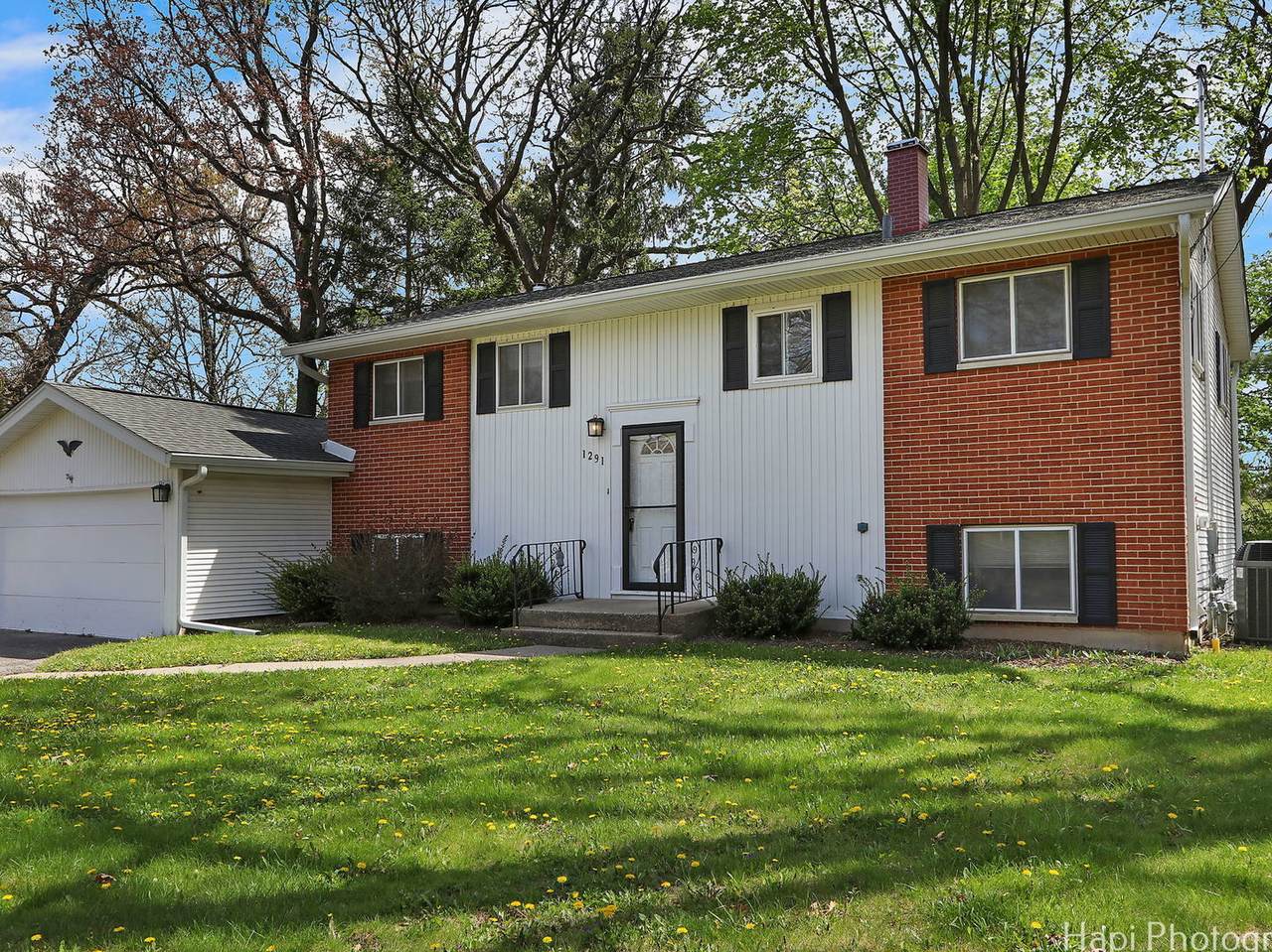 1291 Banbury Road - Photo 1