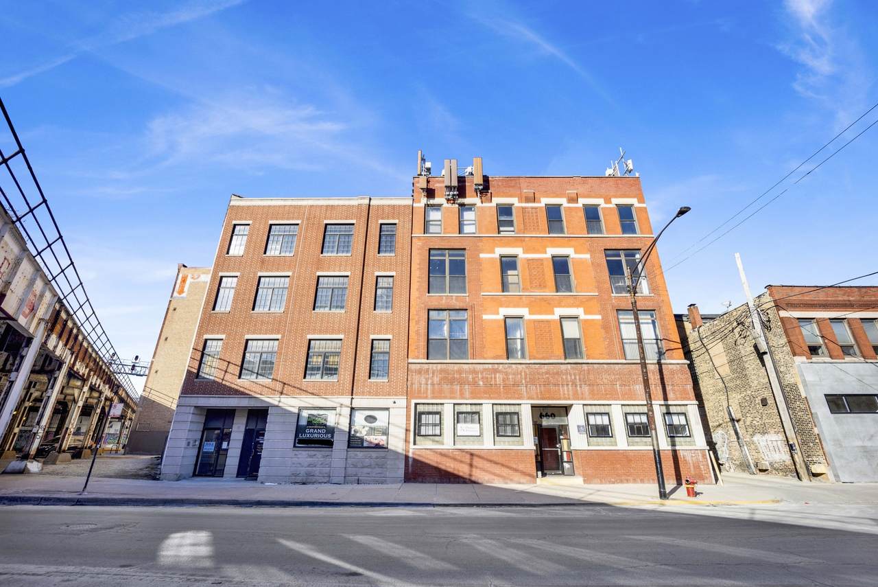 660 Grand Avenue - Photo 1