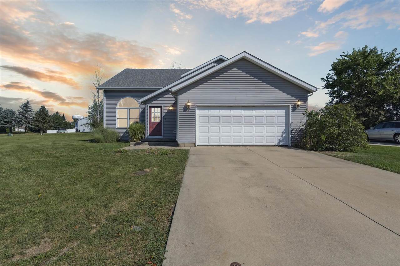 1289 Ivy Street - Photo 1