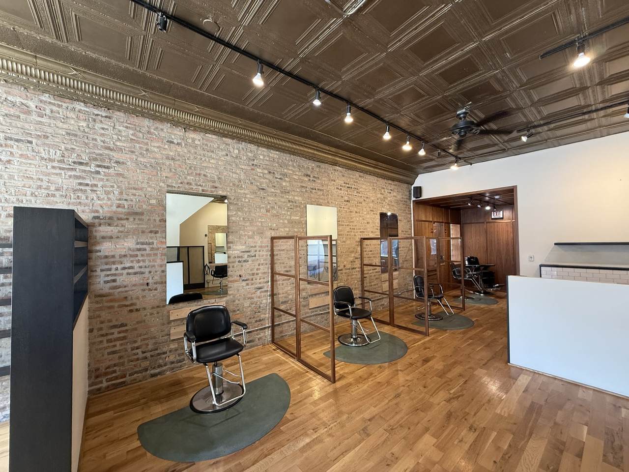 2545 Milwaukee Avenue - Photo 1