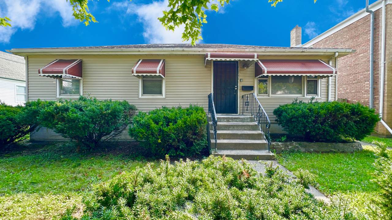 15741 Finch Avenue - Photo 1