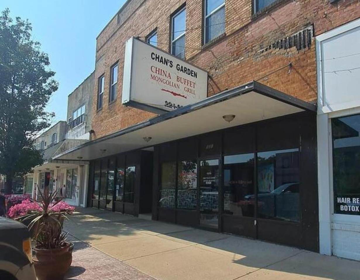 521 1st Street - Photo 1