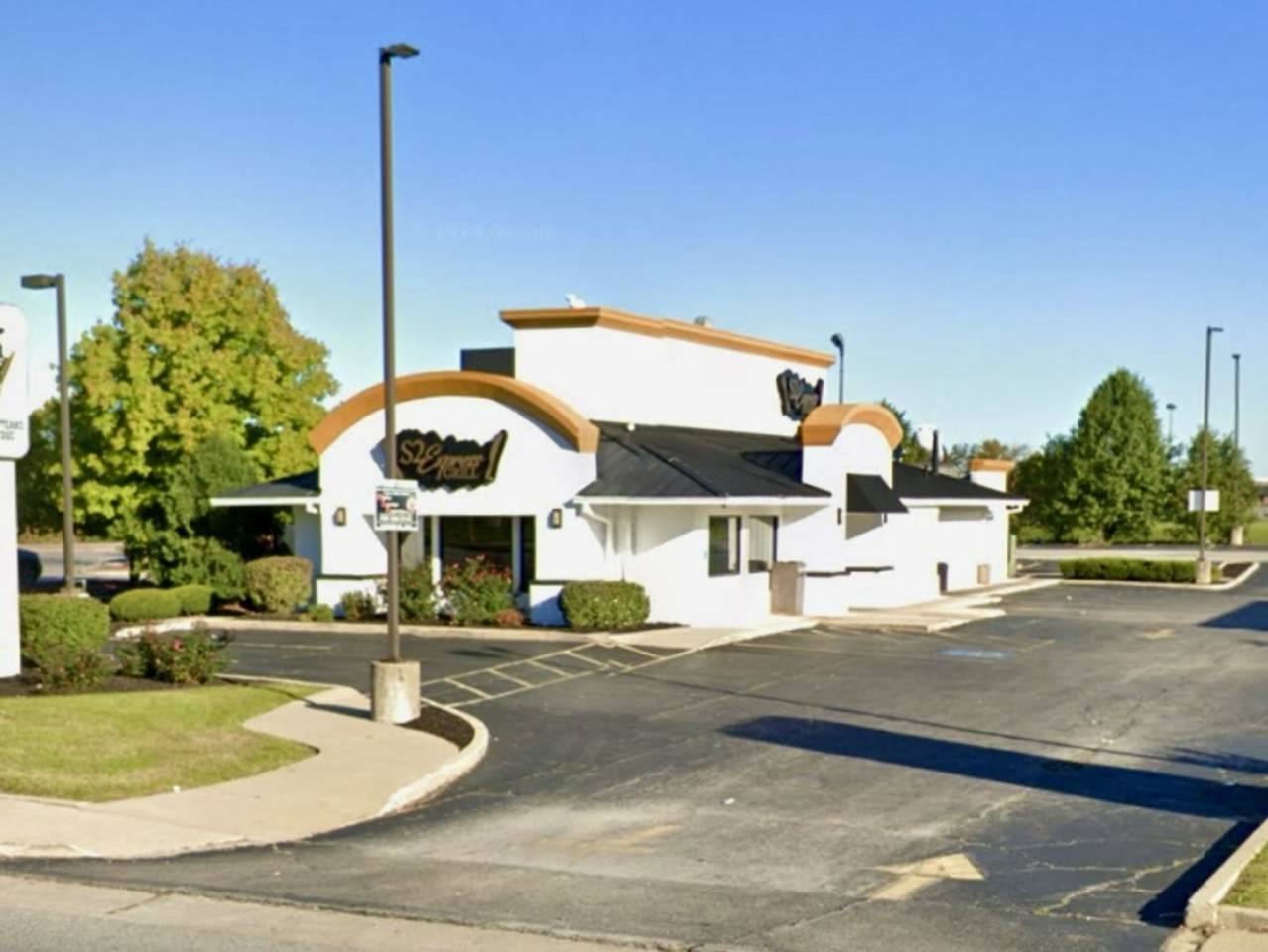 7120 159th Street - Photo 1