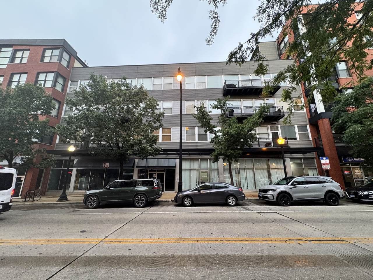 1609 Halsted Street - Photo 1