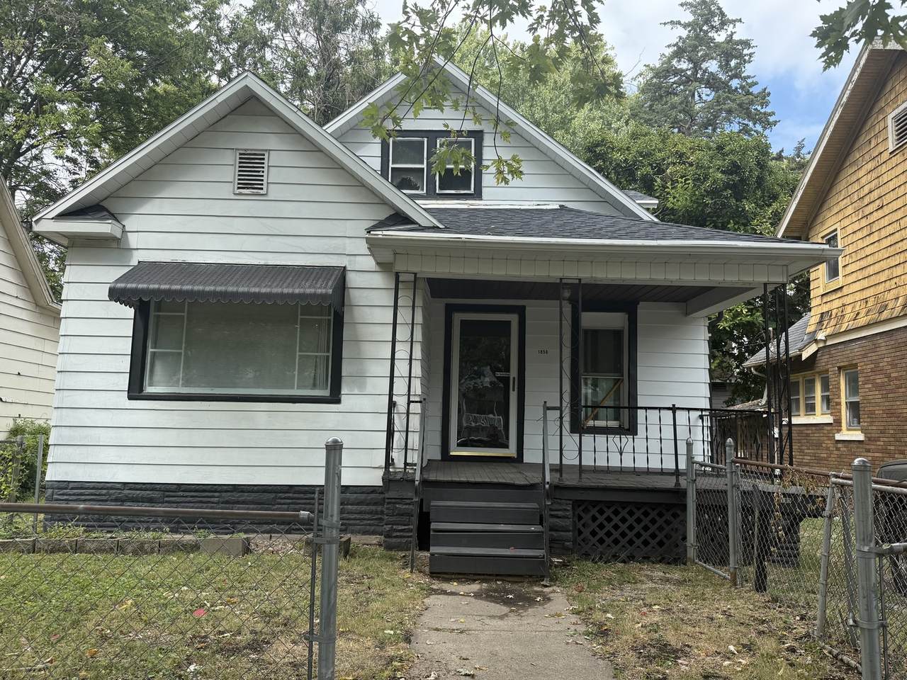 1850 Prairie Street - Photo 1