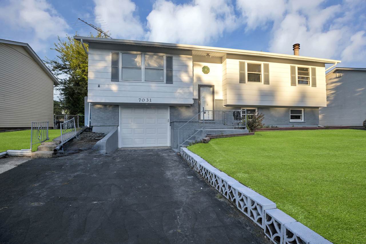 7031 Glenwood Lane - Photo 1