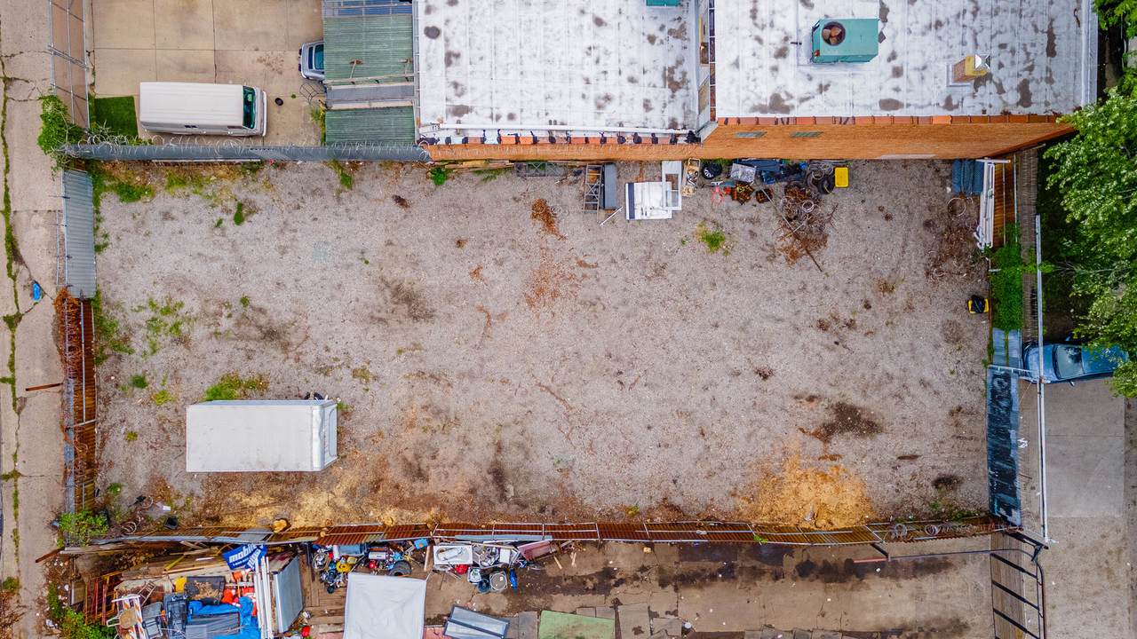 4718 Le Moyne Street - Photo 1