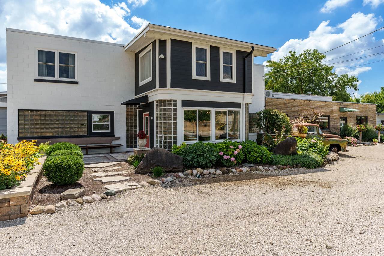 662 Park Avenue - Photo 1