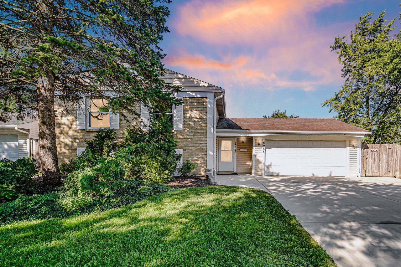 6988 Plumtree Lane - Photo 1