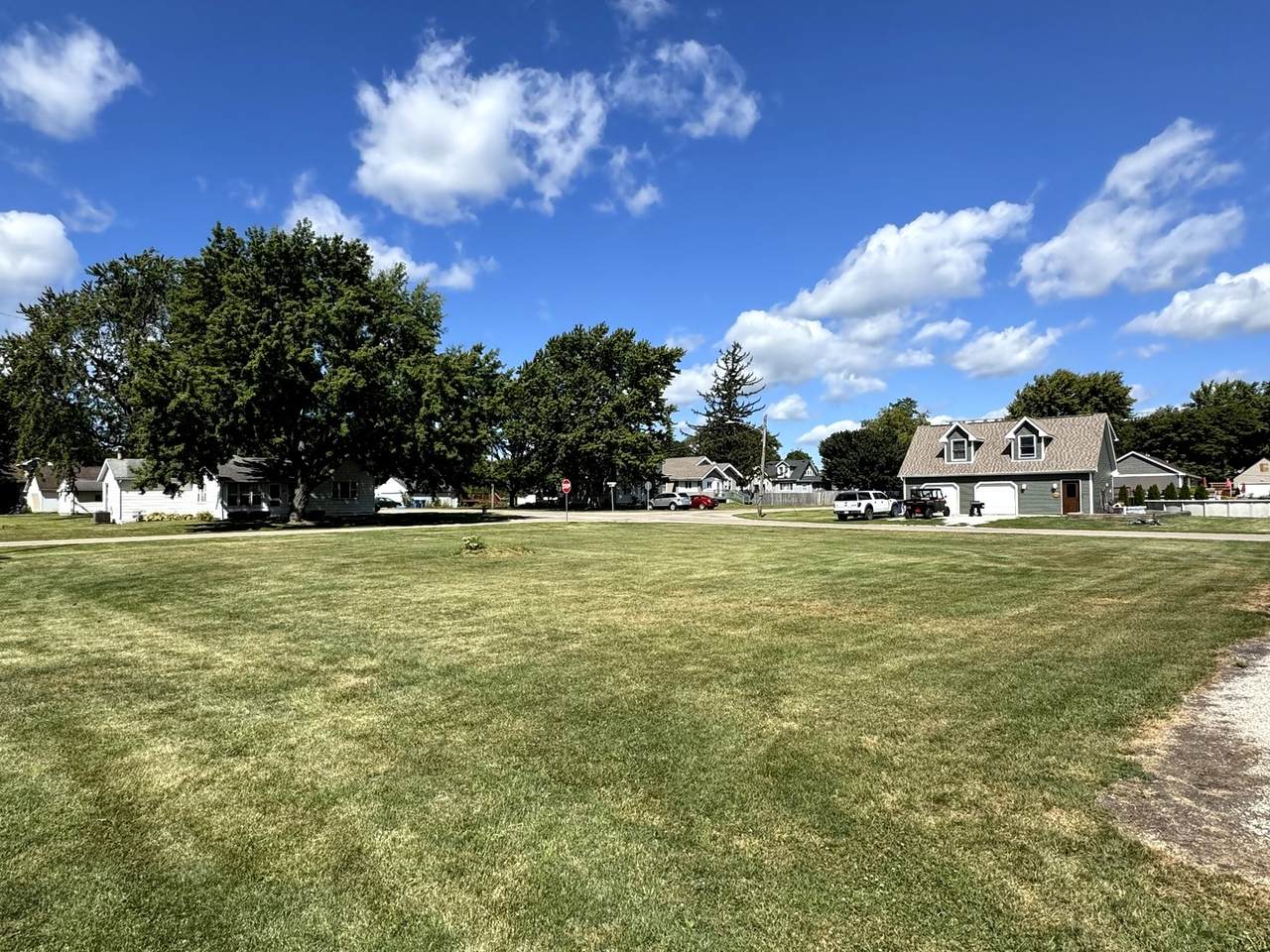 302 Harrison Street - Photo 1