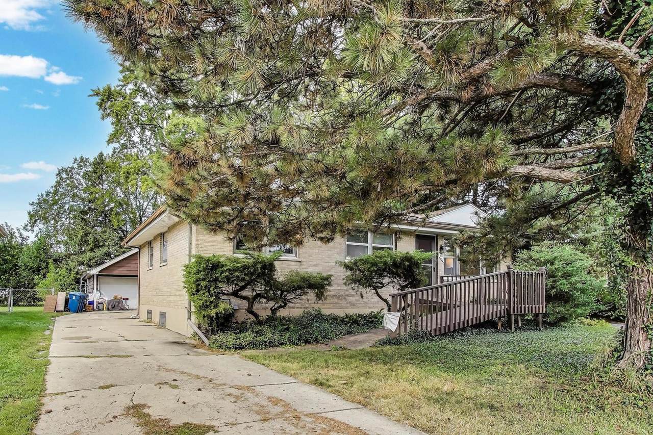 738 Parker Street - Photo 1