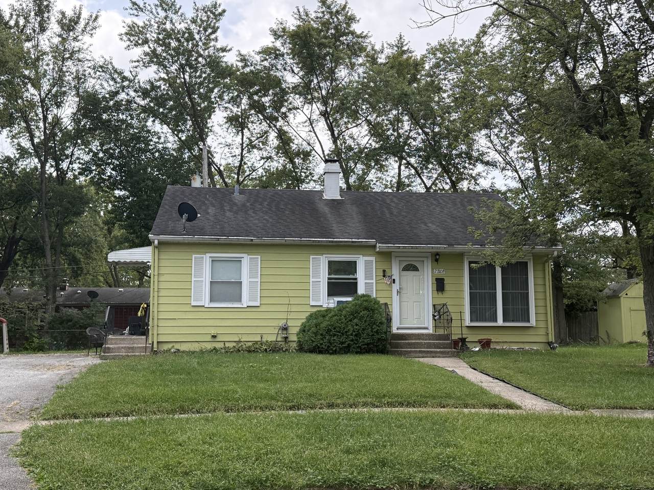 22108 Luella Court - Photo 1