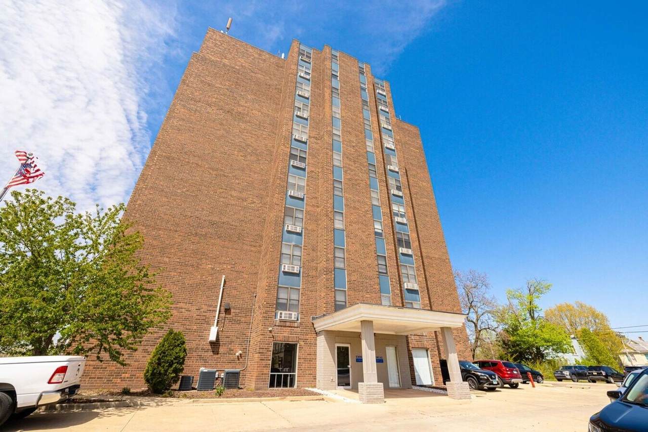 1505 Peoria Avenue - Photo 1