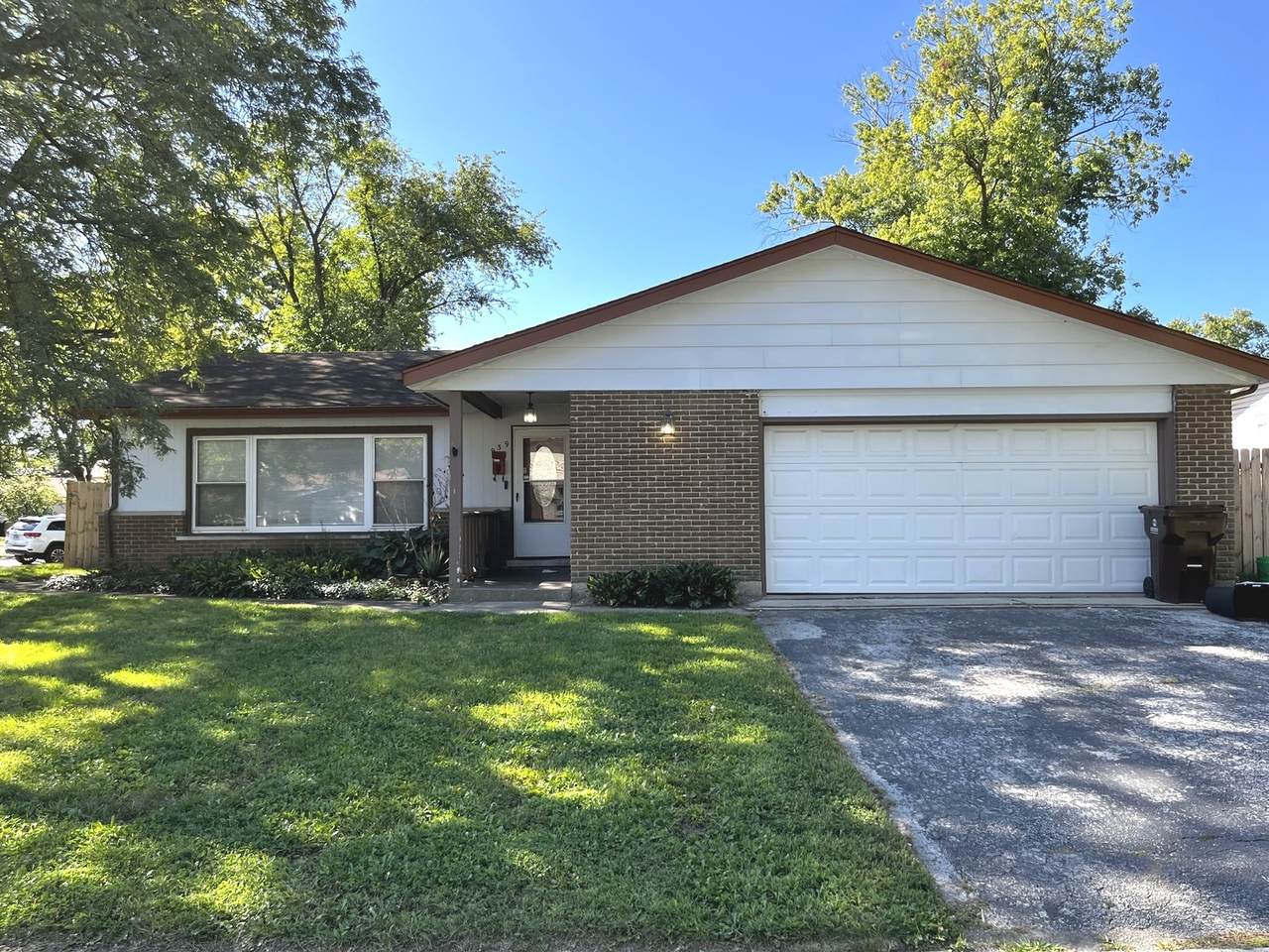 939 Coach Road - Photo 1